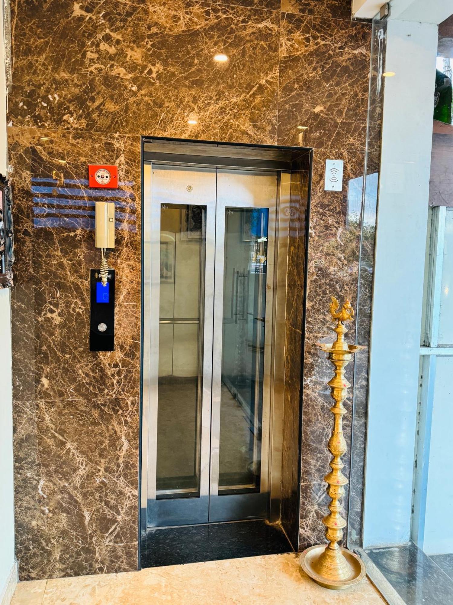 Hotel Sangeeth Palace Rámesvaram Kültér fotó